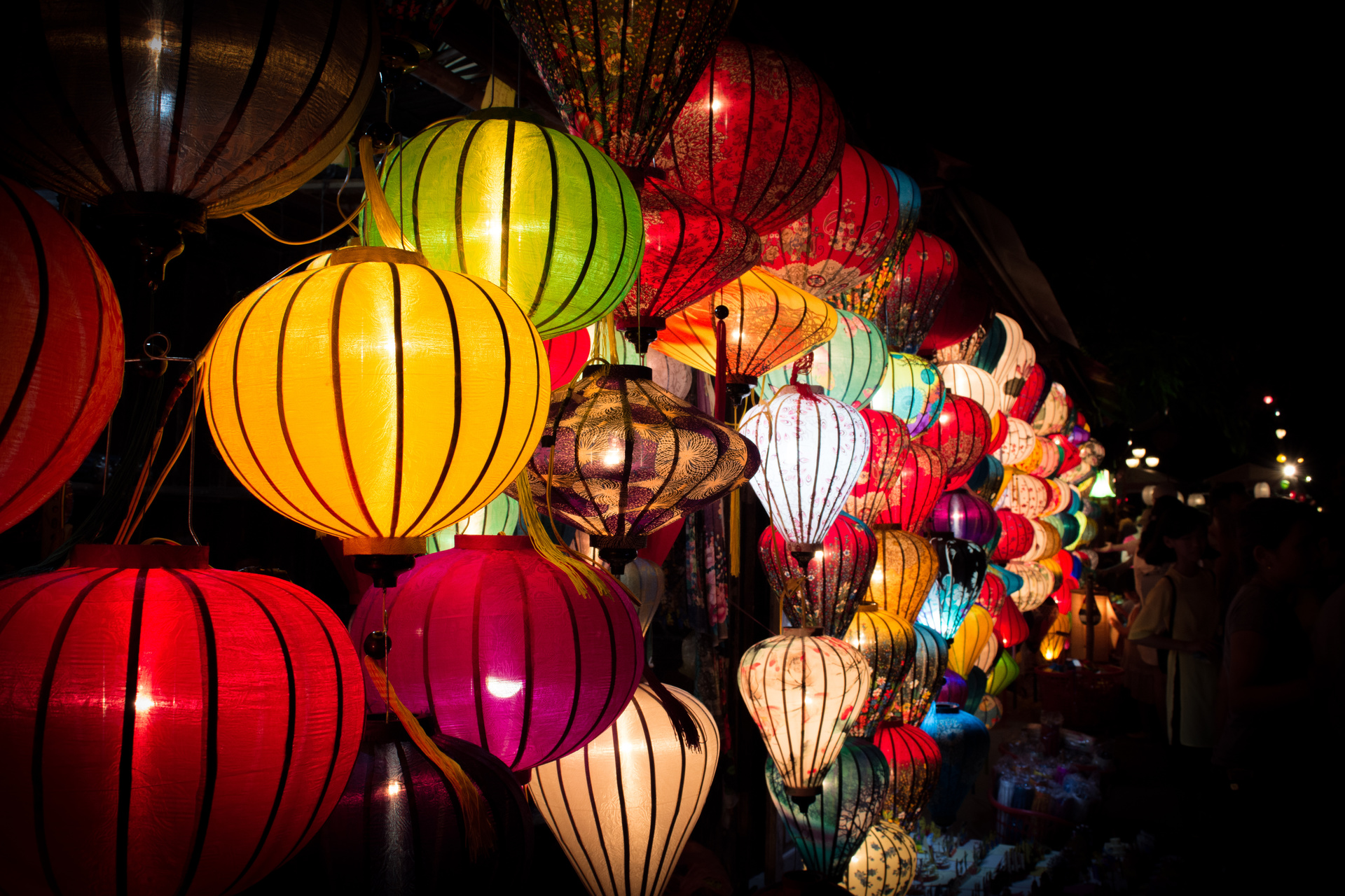 hoi an lampions vietnam